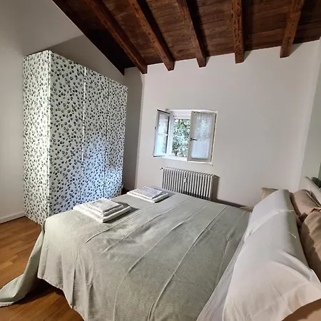 La Casa Di Milvia Apartment *